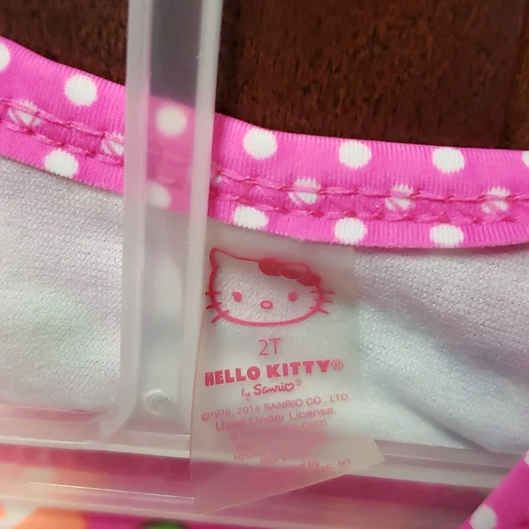 2X HOST PICK. Hello Kitty 2T Girl's 2Piece Bathing Suit - Picture 3 of 3